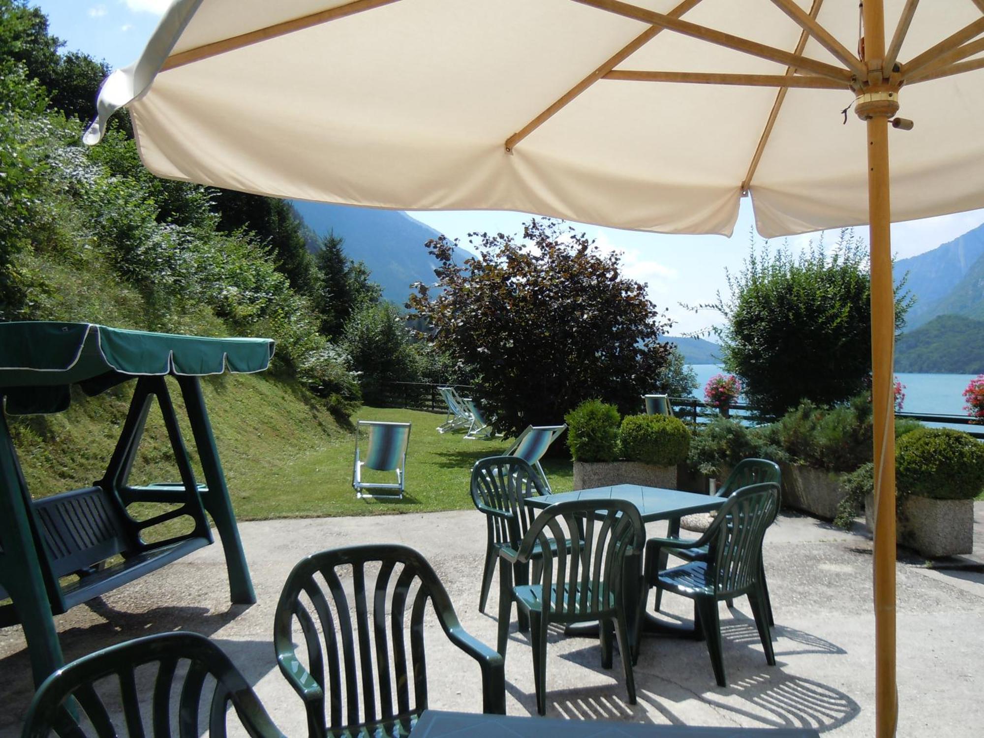 Hotel Fontanella Мольвено Экстерьер фото